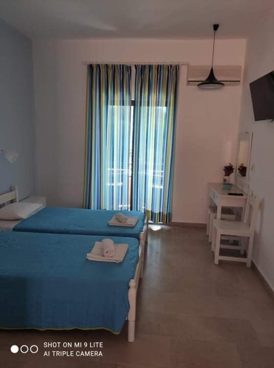 Lina Studios Mesongi Luaran gambar