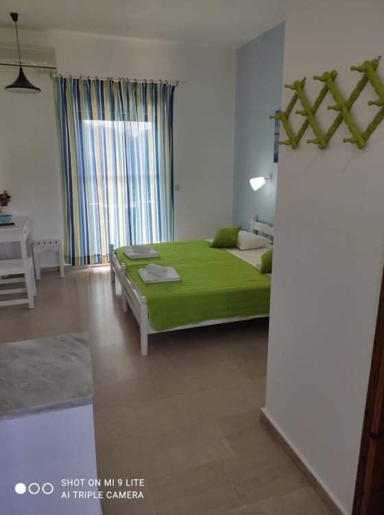 Lina Studios Mesongi Luaran gambar